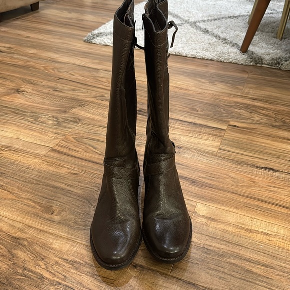 Naturalizer “Rancher” Brown Leather Riding Boots - Picture 3 of 8